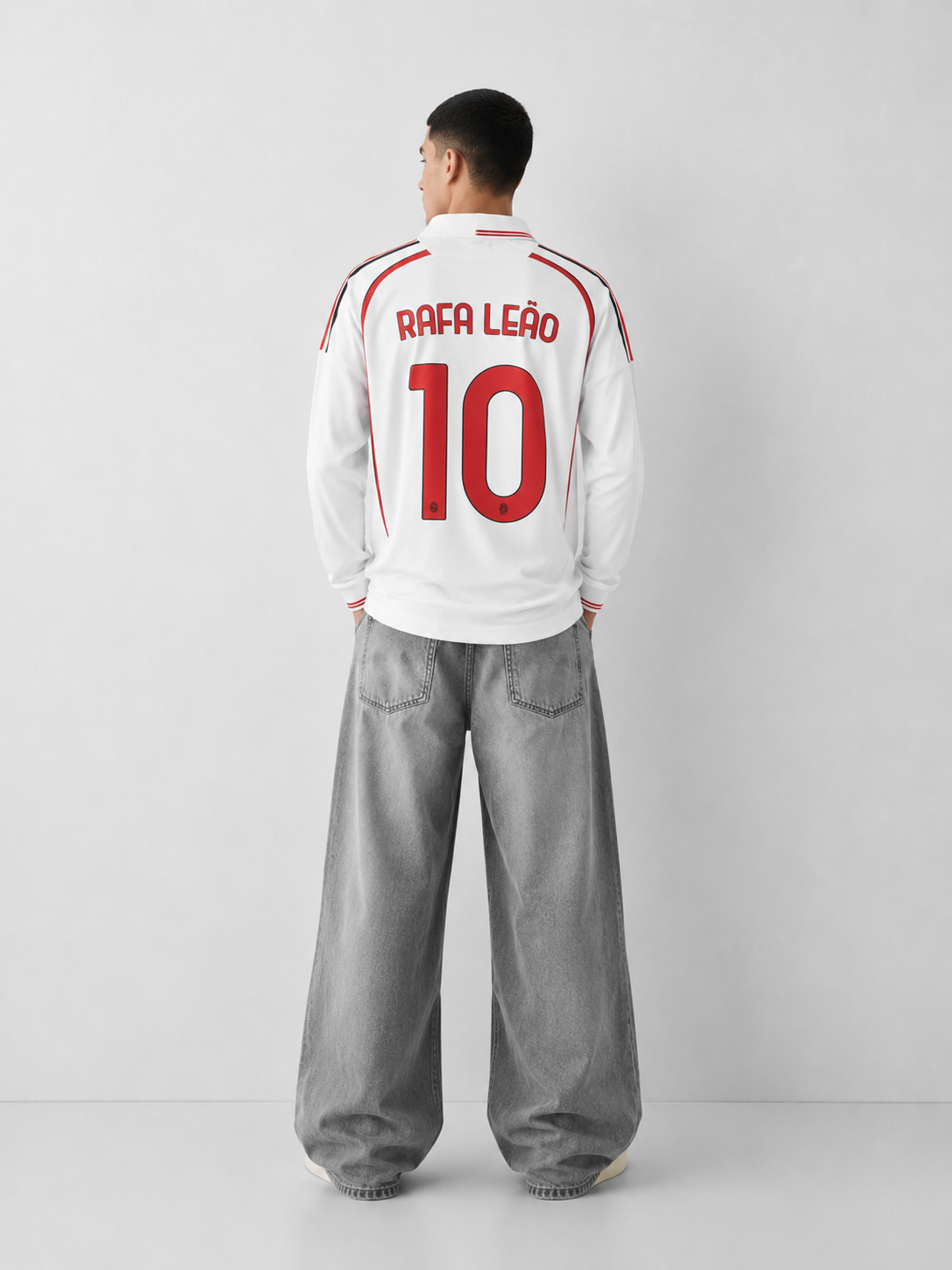 Rafa Leo AC Milan Kit