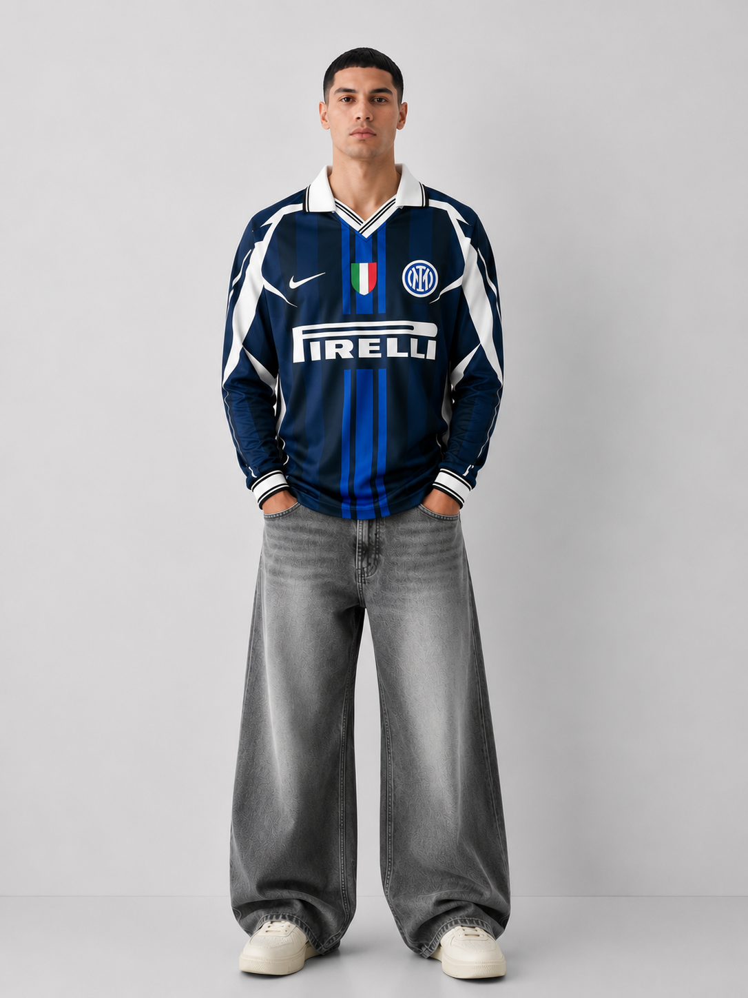 Samuel Eto Inter Milan Kit