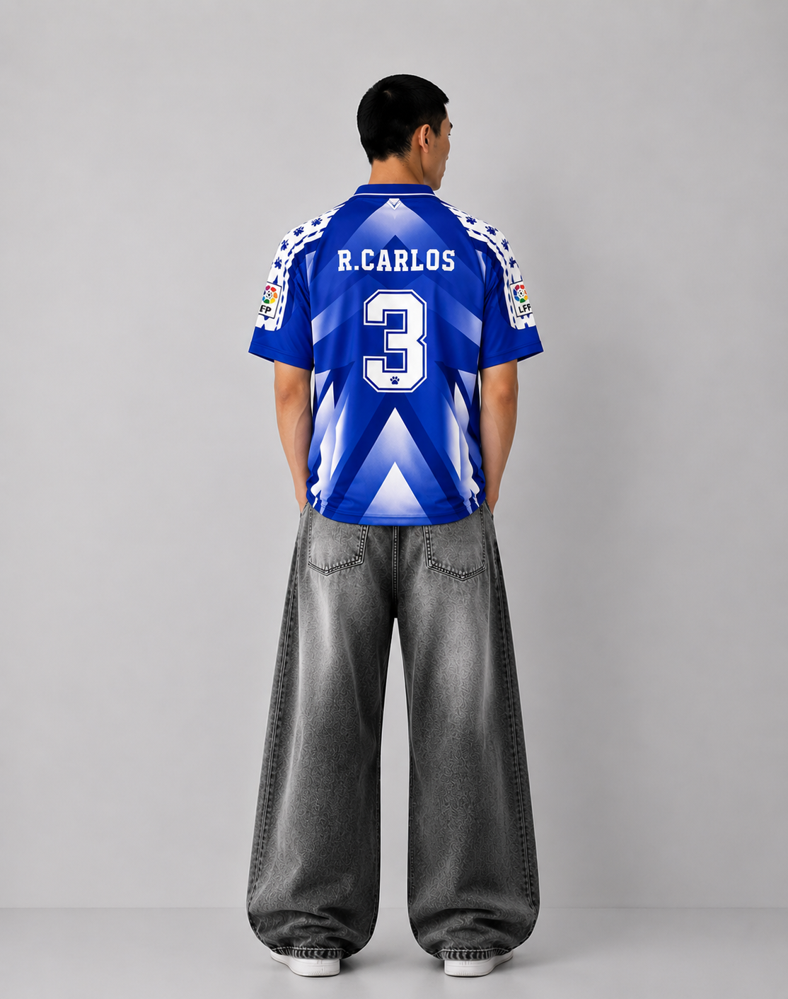 Roberto Carlos – Real Madrid 1996-97 Away Kit