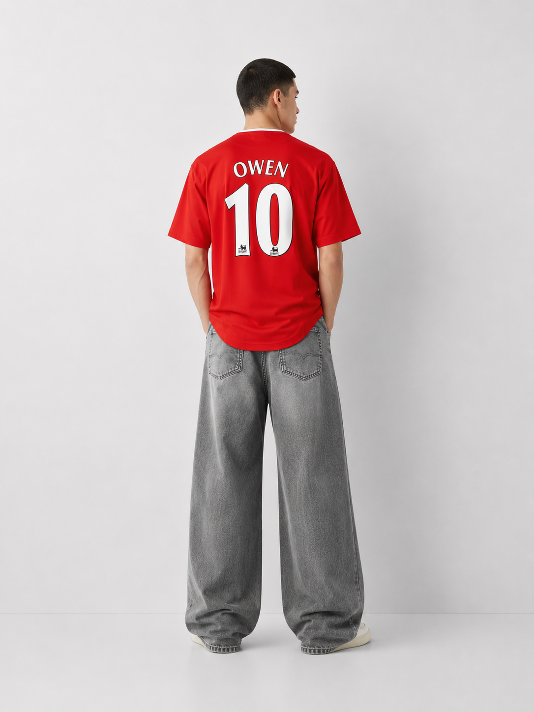 Owen Reebok Liverpool FC home jersey