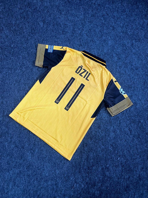Arsenal Özil Third Jersey 2015