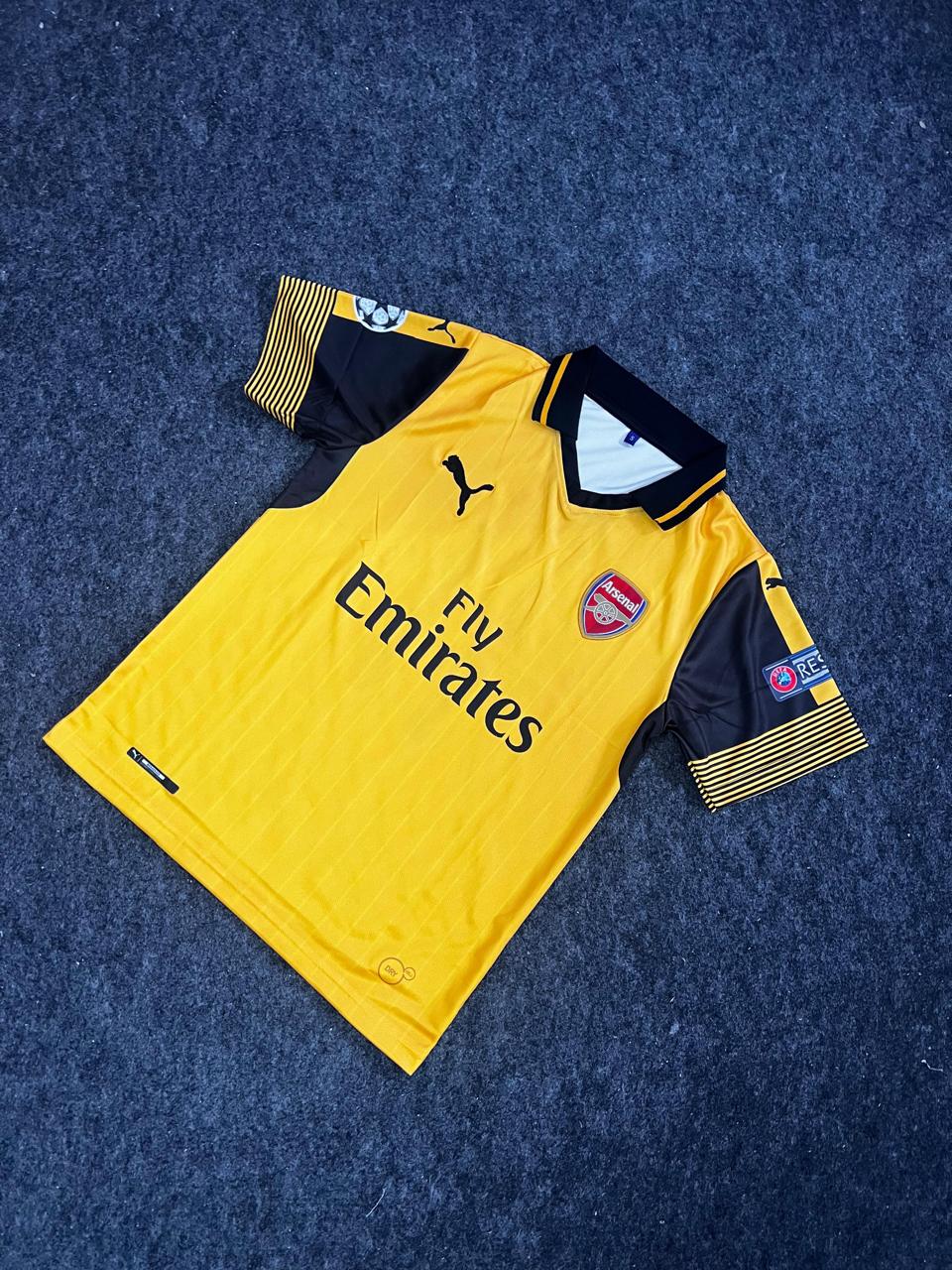 Arsenal Özil Third Jersey 2015