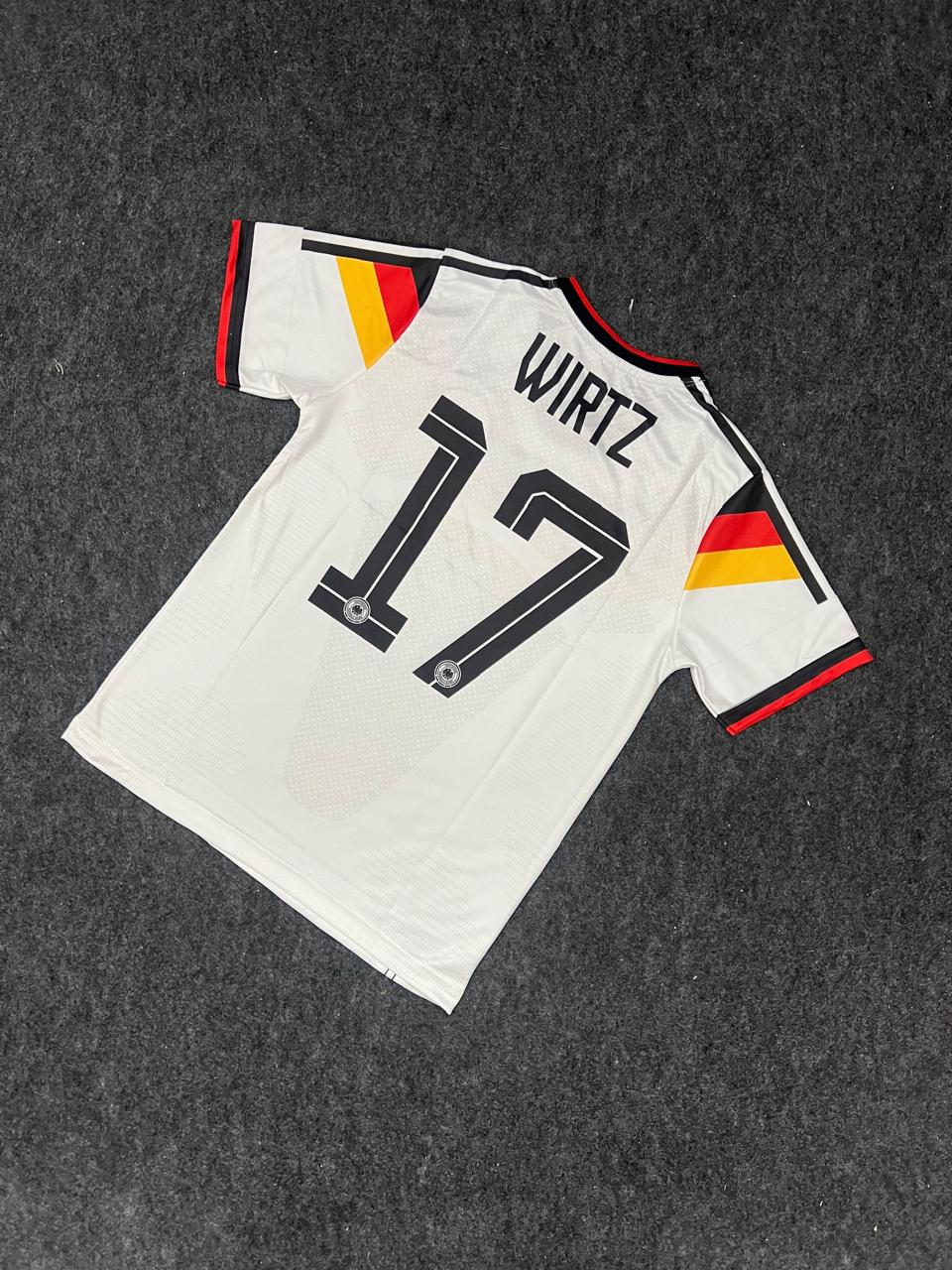 Flroian Writz Germany Five sleeves Embroidery