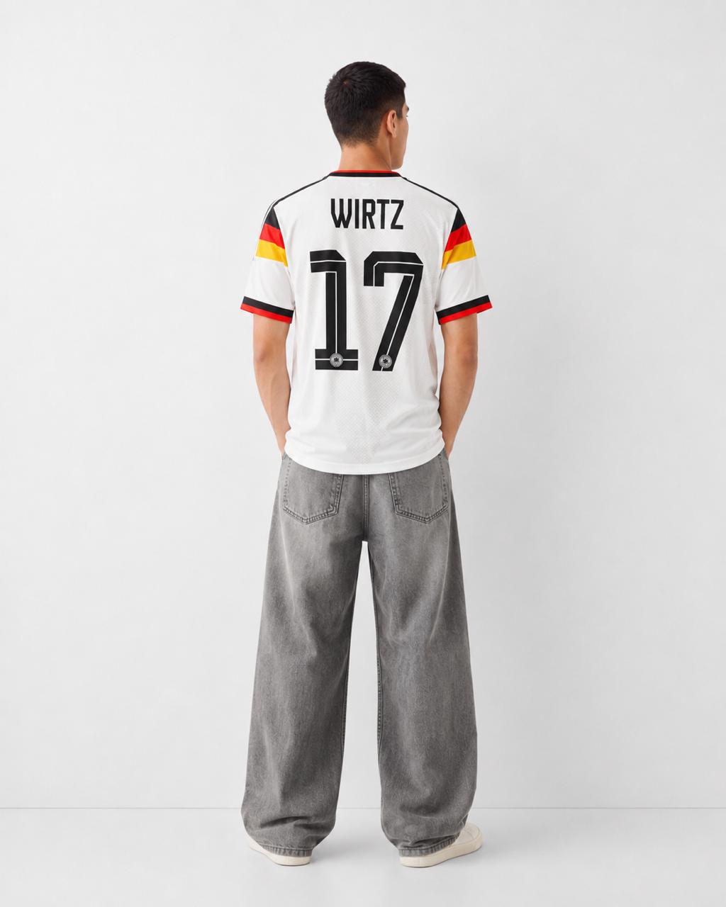 Flroian Writz Germany Five sleeves Embroidery